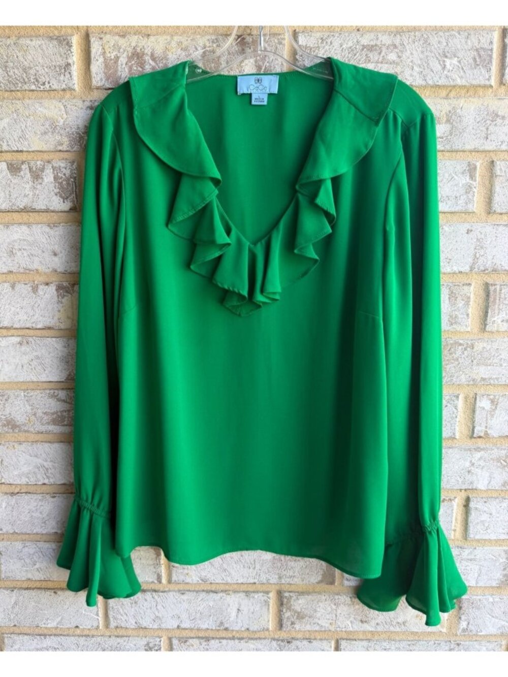 CeCe Long Sleeve Ruffled V-Neck Green Career Blouse Women's Size L